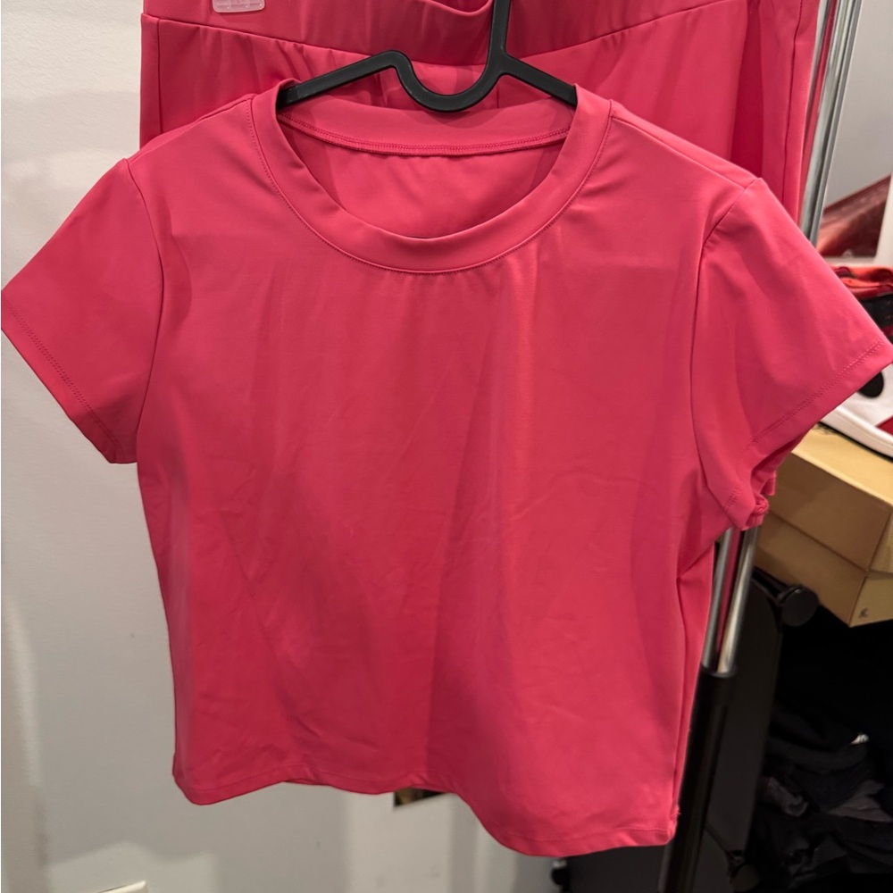 ATHLEISURE SET